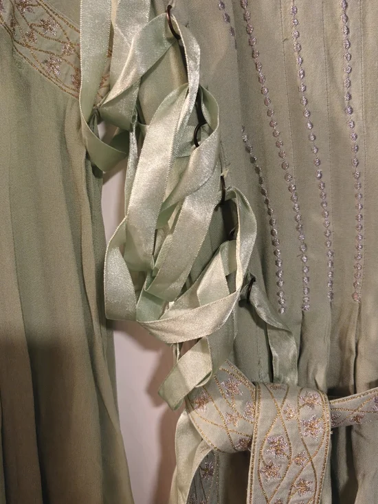 Holy Clothing Elinor Maxi Dress Spring Basil - Picture 3 of 7